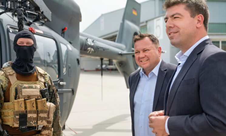 Haushaltsausschuss beschließt 2,6 Mrd. Euro zur Beschaffung von Leichten Kampfhubschraubern für die Bundeswehr. Auch der Standort Laupheim profitiert